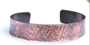 Crosshatch Hammered 1/2" Bracelet