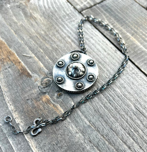 Circling Necklace