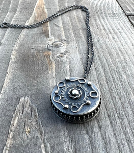Decorative Hollow Form Necklace